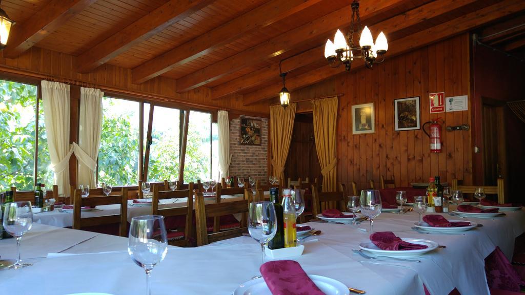 Hostal El Peregrino La Portela de Valcarce Екстер'єр фото